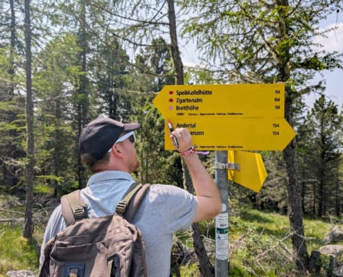 PXL_20250611_084701783.MP (640x482)